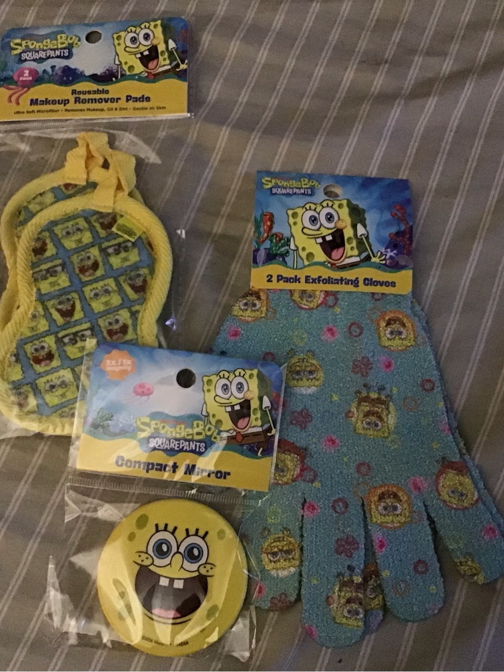 SpongeBob SquarePants Yellow & Blue Reusable Makeup Remover Pads